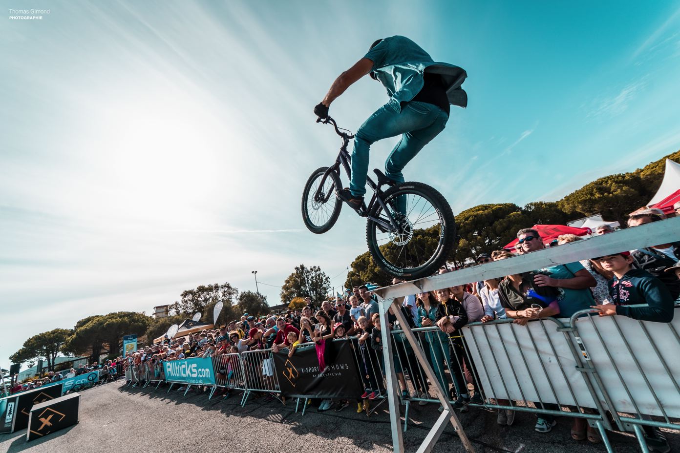 the most beautiful photos of the freestyle mtb show on the Roc d'Azur 2019